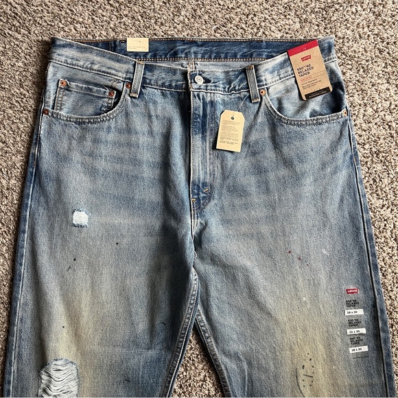 Levi’s Mens 550 ‘92 Jeans Size 38x30 Relaxed Taper Distressed New NWT $80 - Picture 2 of 6